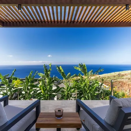 Villa The Rock Estreito Da Calheta