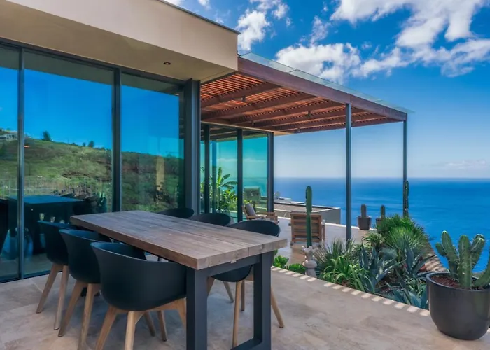 וילה The Rock Estreito Da Calheta