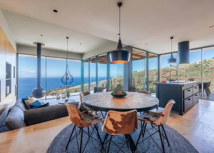 וילה The Rock Estreito Da Calheta